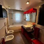 Apartament Lellolocations - Attico Via *
