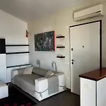 Apartament Lellolocations - Attico Via San Costanzo